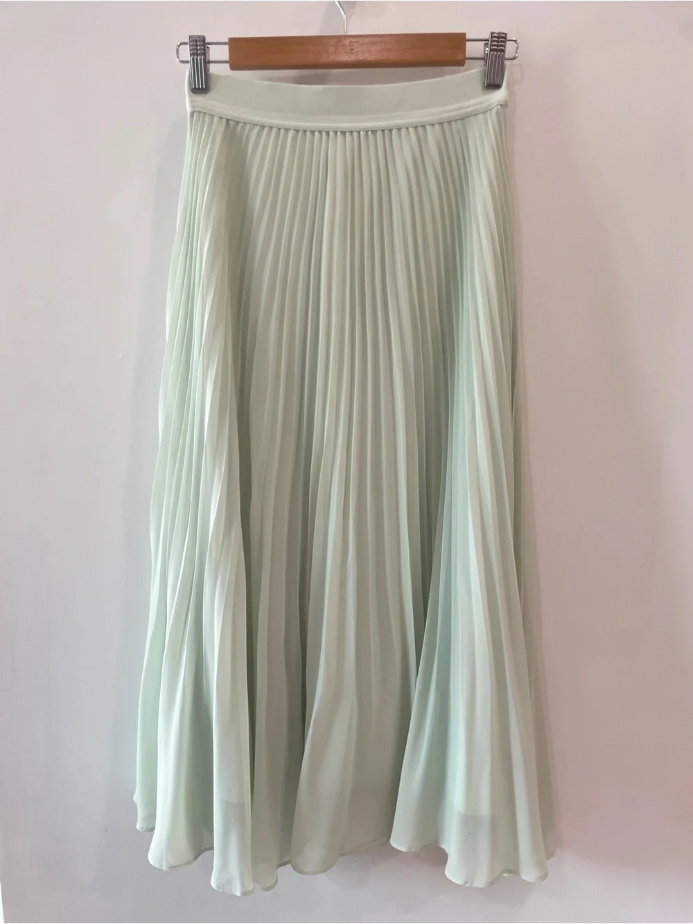 Gentle fawn x For The Jilly Box Pleated Mint Green Skirt 38” Length - Picture 1 of 4